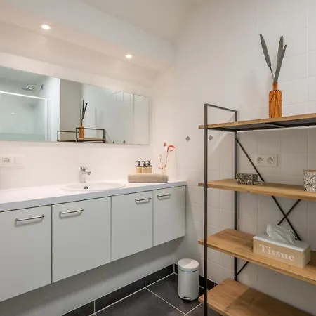 Bright Penthouse With Sunny Terrace Near Apartment Ostende